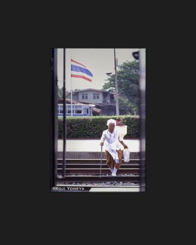 Bang Pa-In, Thailand　バーン・パイン　タイ　1996　写真集 ＊ I Love Train Page_11　