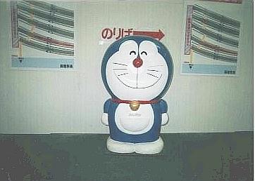 函館駅のドラえもん