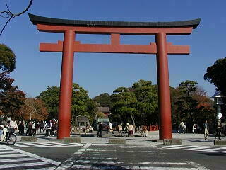 八幡宮の大鳥居