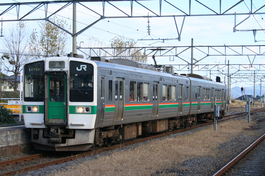 719系