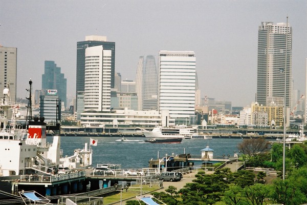 28 ニューピア竹芝全景