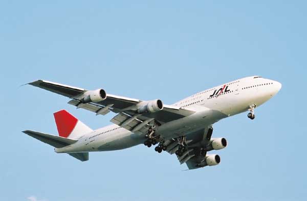 04 jal boeing 747