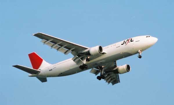 06 jal airbus a300