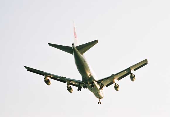 26 jal boeing 747